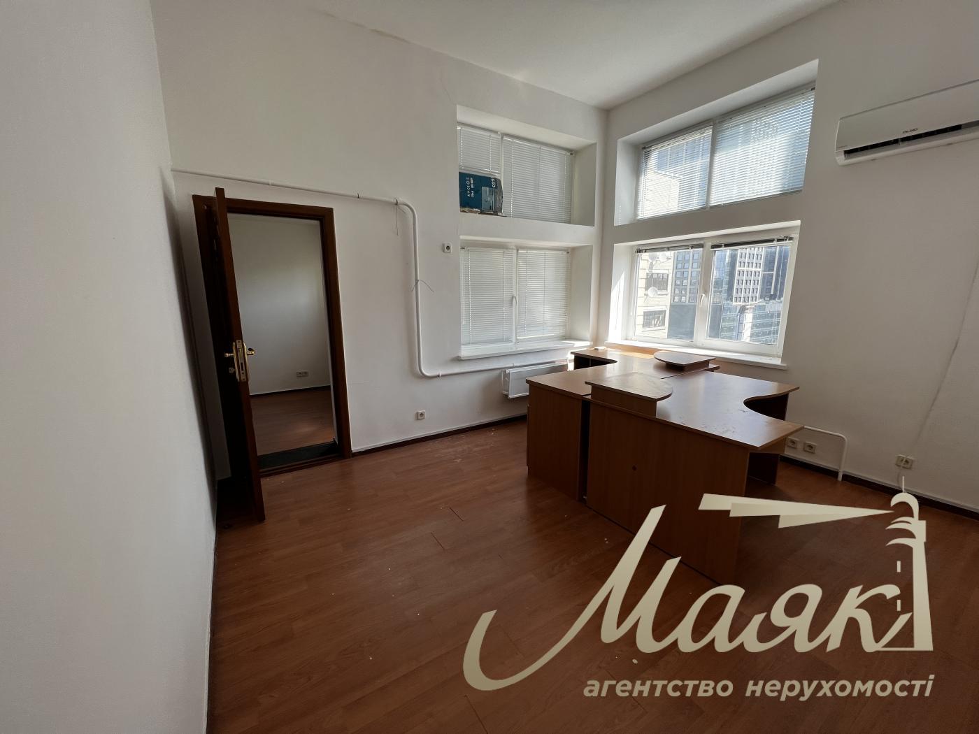 Office space for rent 160m2, Antonovicha st. 103A, Pechersk