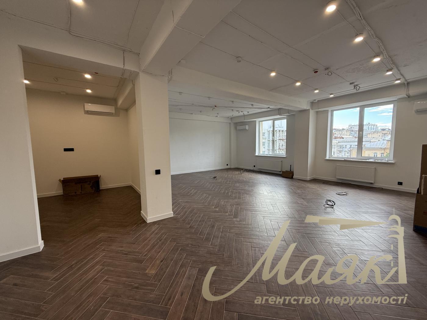 Оренда / Офіс / вул. Хрещатик, Центр, Київ