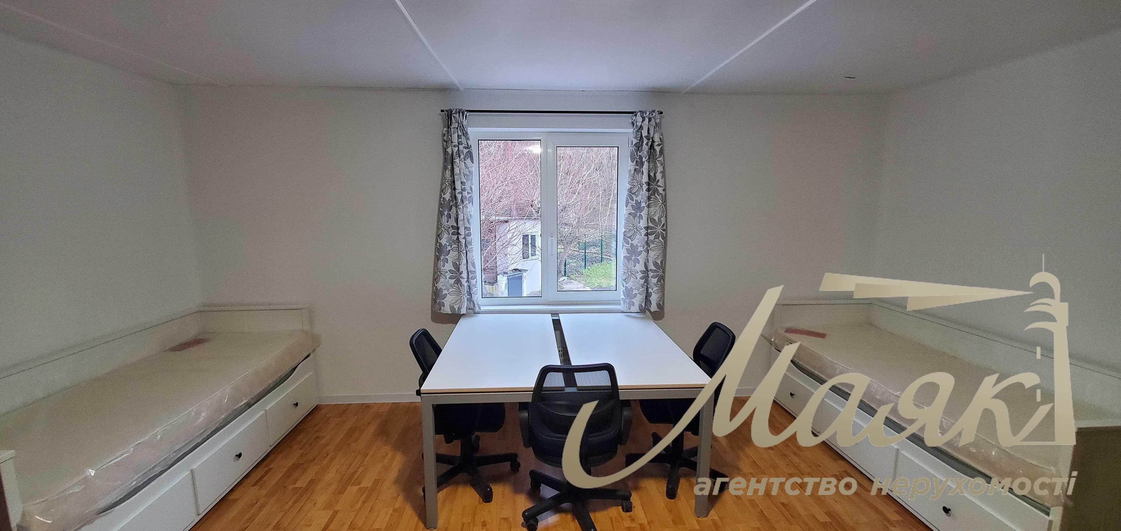 Продаж будинку в Бортничах поруч із лісом та водою