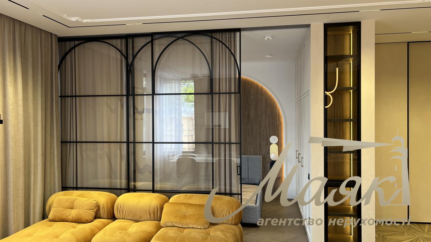 Продаж квартири в ЖК Tetris Hall, вул. Федорова 2А