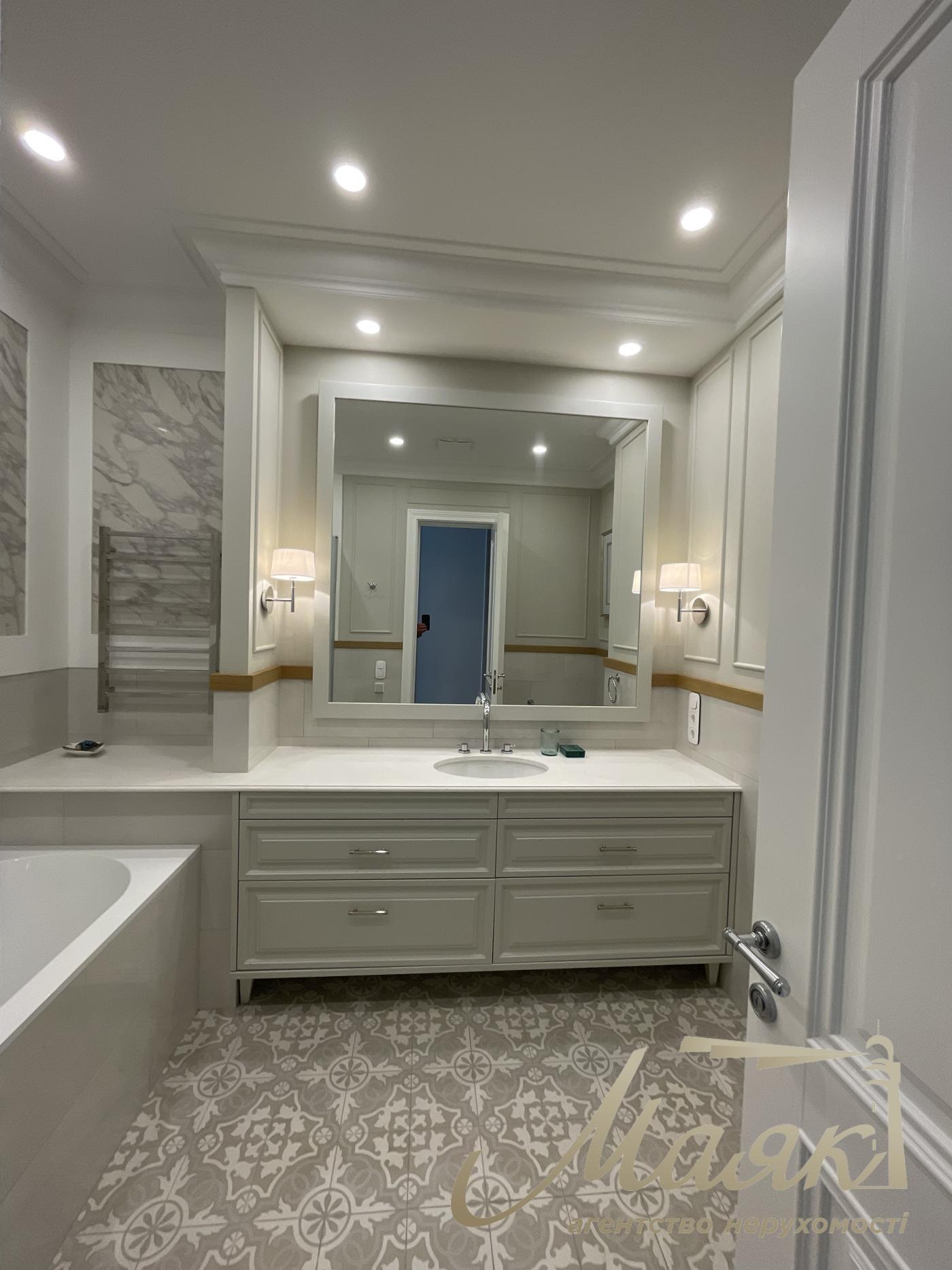 Аренда 3-х комнатной квартиры в ЖК Бульвар Фонтанов, Печерск