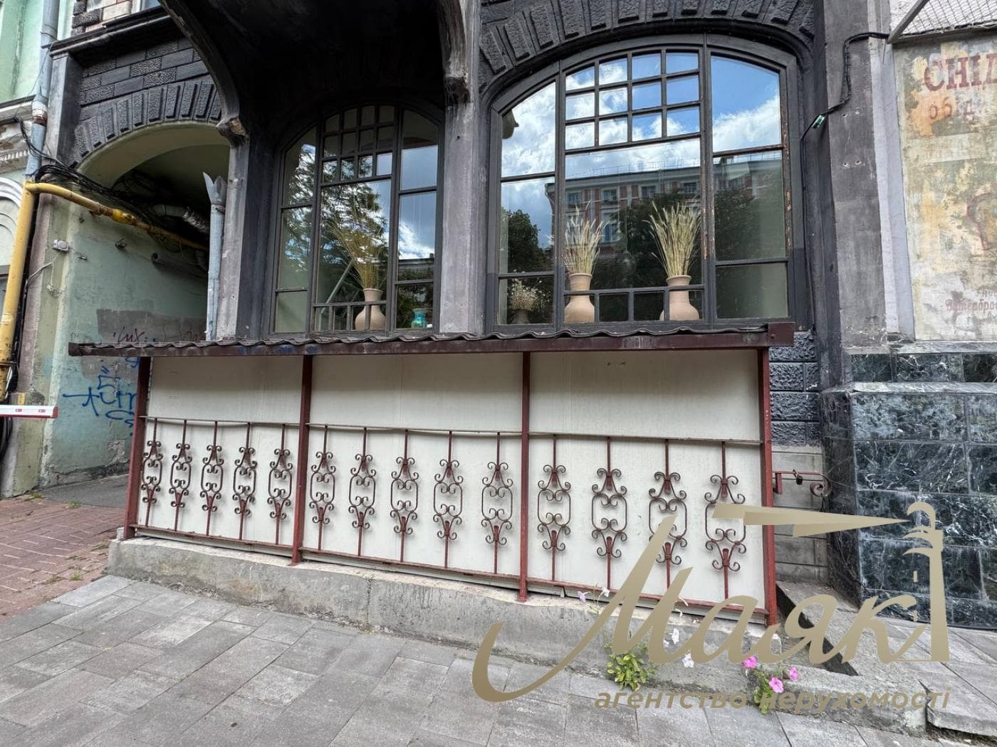 Продажа коммерческого помещения 337м2, ул. Большая Житомирская, Центр, Киев