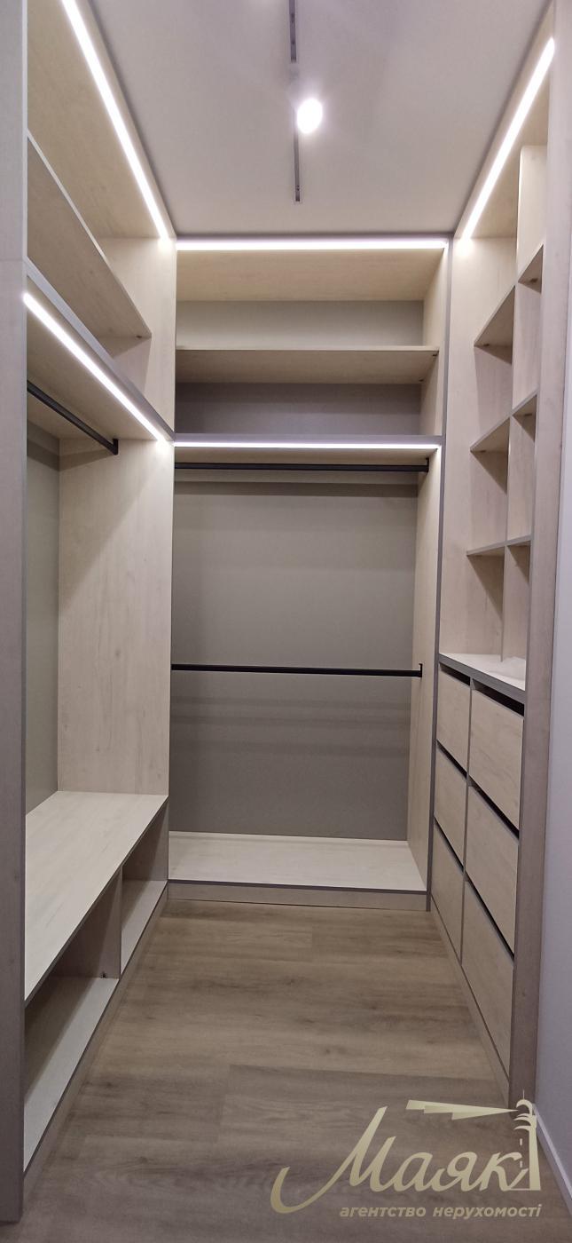 Продаж 2к квартири в ЖК Дельмар, вул. Драгомирова