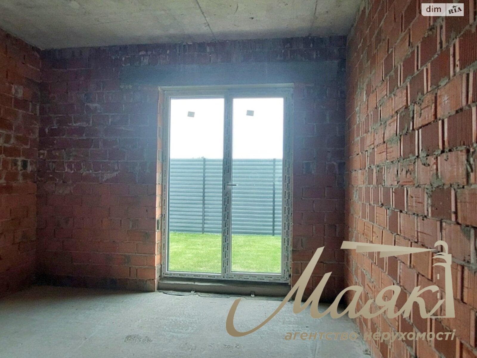 For sale 2 storey house with a plot of 5 hectares, 163 sq. m, 4 rooms, on Marshal Voroshilova St. - ID 33446966