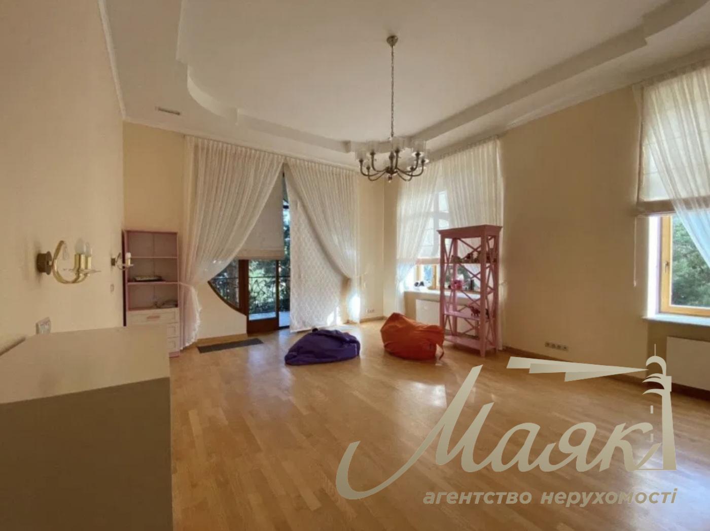 Оренда будинку в стилі модерн. КМ "Сосновий бір" Конча Заспа.