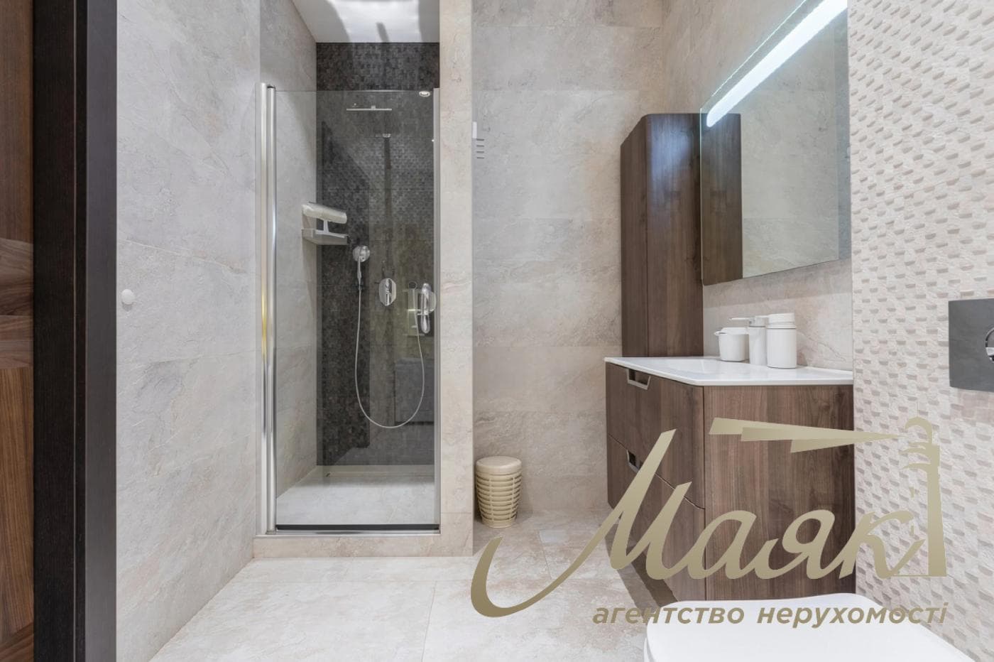 Продаж 3-кімнатної квартири в ЖК Royal Tower, 86м², вул. Саксаганського, 37К, Центр, Київ
