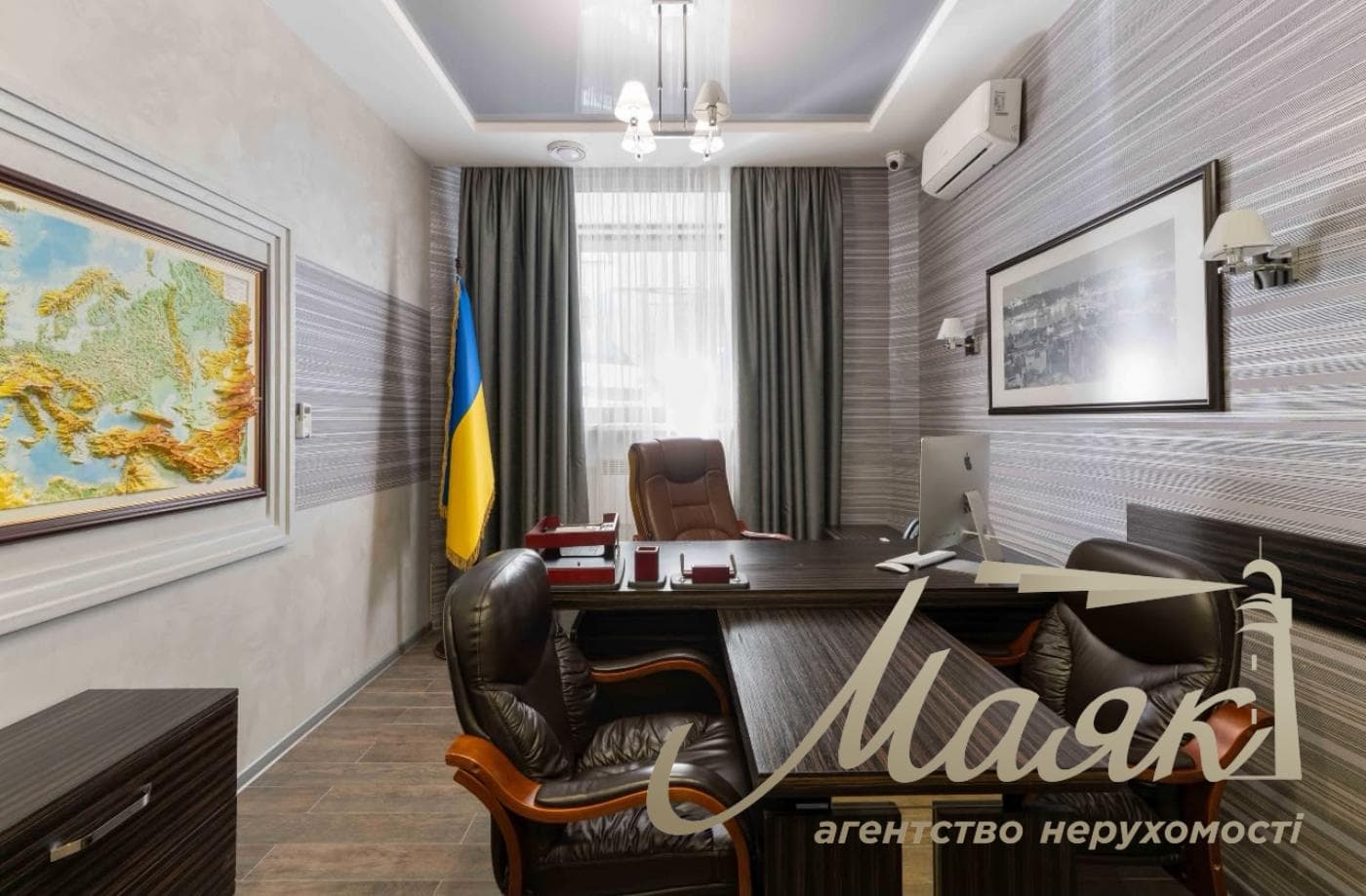 Оренда офісу площею 105 м² на вул. Саксаганського, Центр, окремий вхід