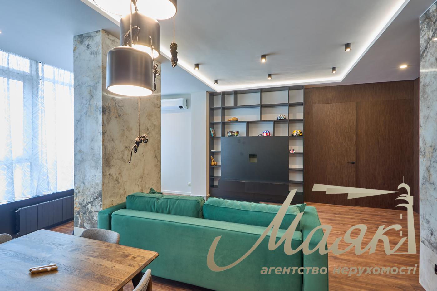 Rent 3 bedroom apartment in LCD Jack House, Lesya Ukrainka boulevard, 7v, Pecherskiy district, Kiev