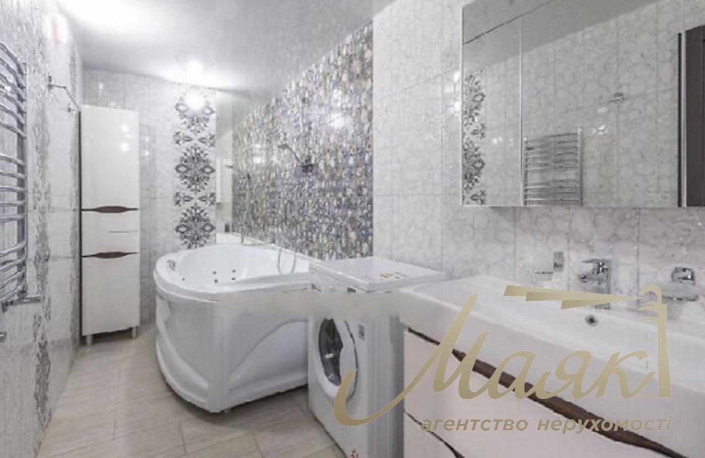 Продаж 9-к квартири 485 кв.м., вул. Ковпака, 17, м. Київ