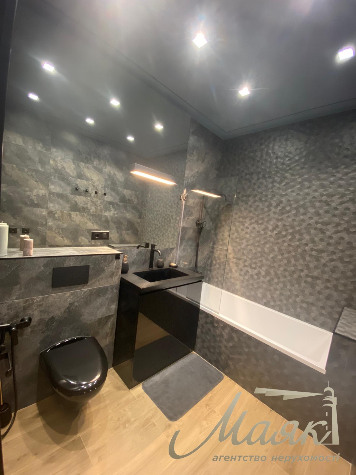 Продаж 3-кімнатної квартири 102м2, ЖК Park Avenue VIP