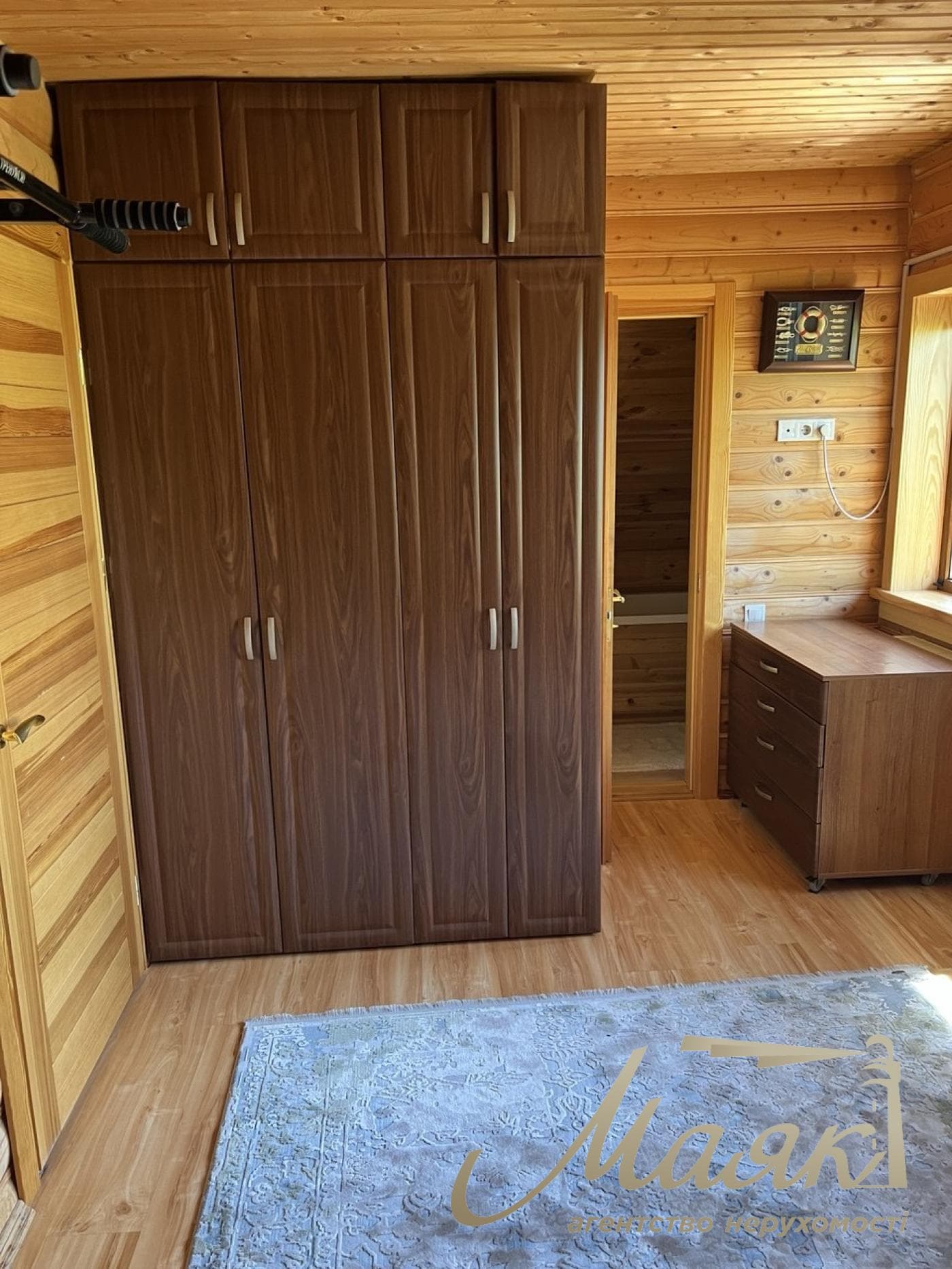 Продаж будинку на воді площею 200 м², 7 соток, Рів'єра-Золоче, Бориспільський район