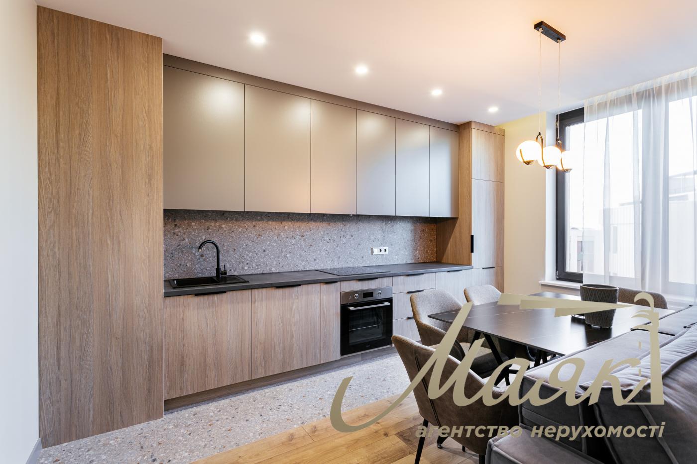 Продаж 3х-кімнатної квартири 86 м2 в ЖК "ЖК RESIDENT Concept House" Володимирська 86а, Київ