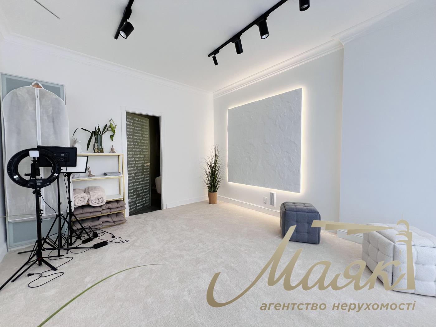 Продажа квартиры 80 м² ЖК «Бульвар Фонтанов» ул. Патриса Лумумбы, 6/1, Печерский район, Центр Киева.