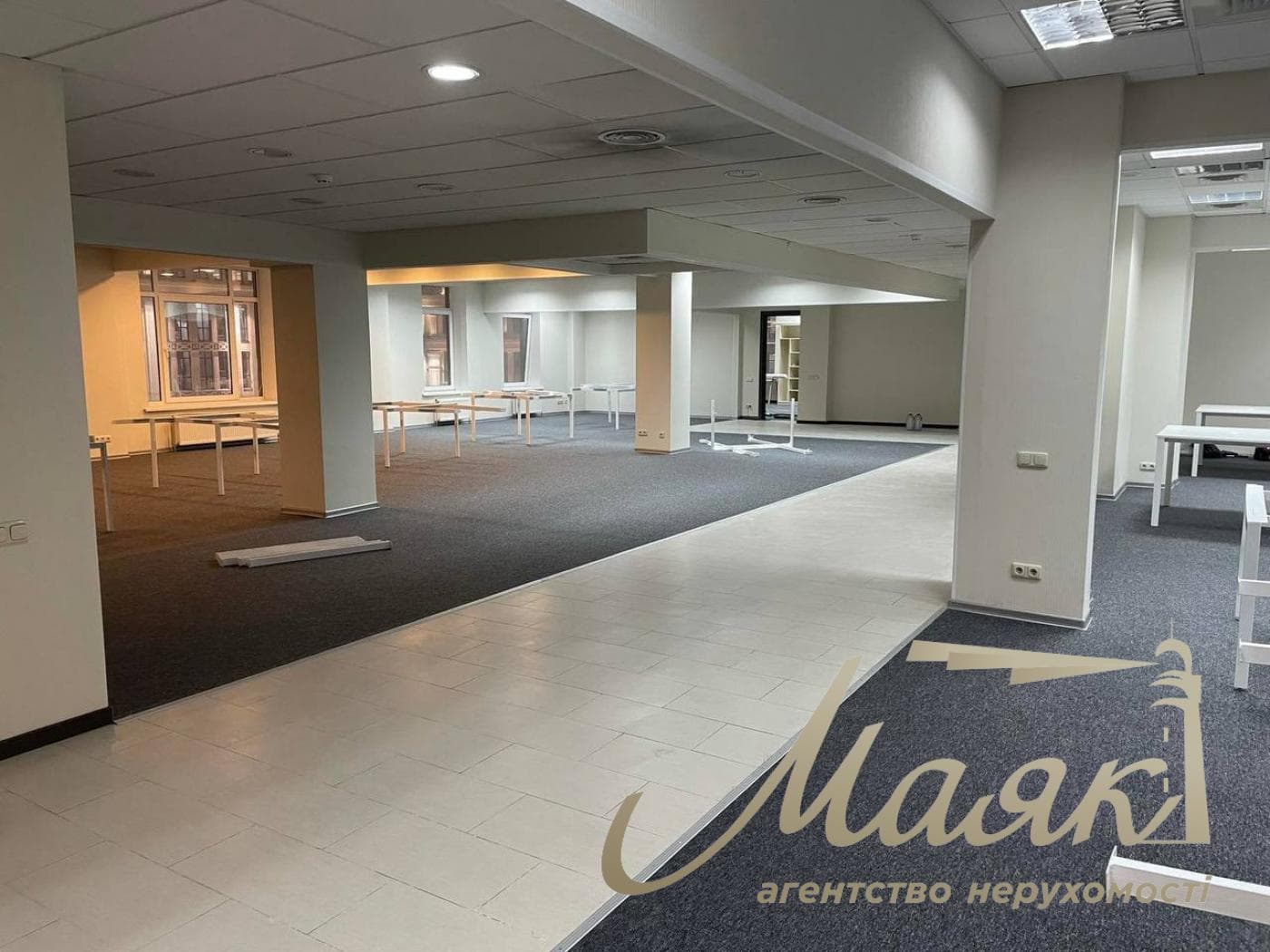 Оренда офісу площею 936 м² у бізнес-центрі «Каньйон», вул. Ярославська, 56, Поділ.