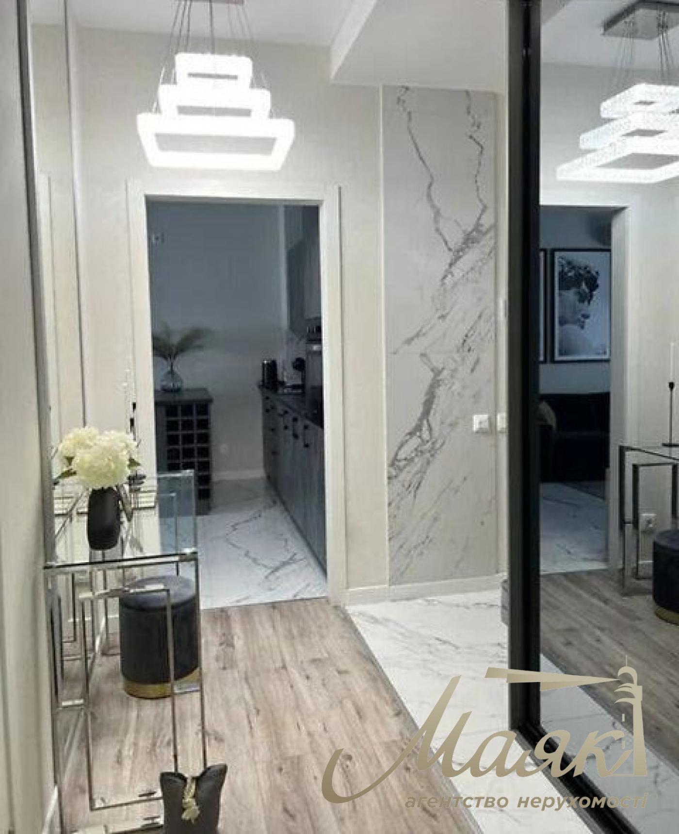 Продажа 3-к квартиры ЖК Новая Англия, метро Васильковская