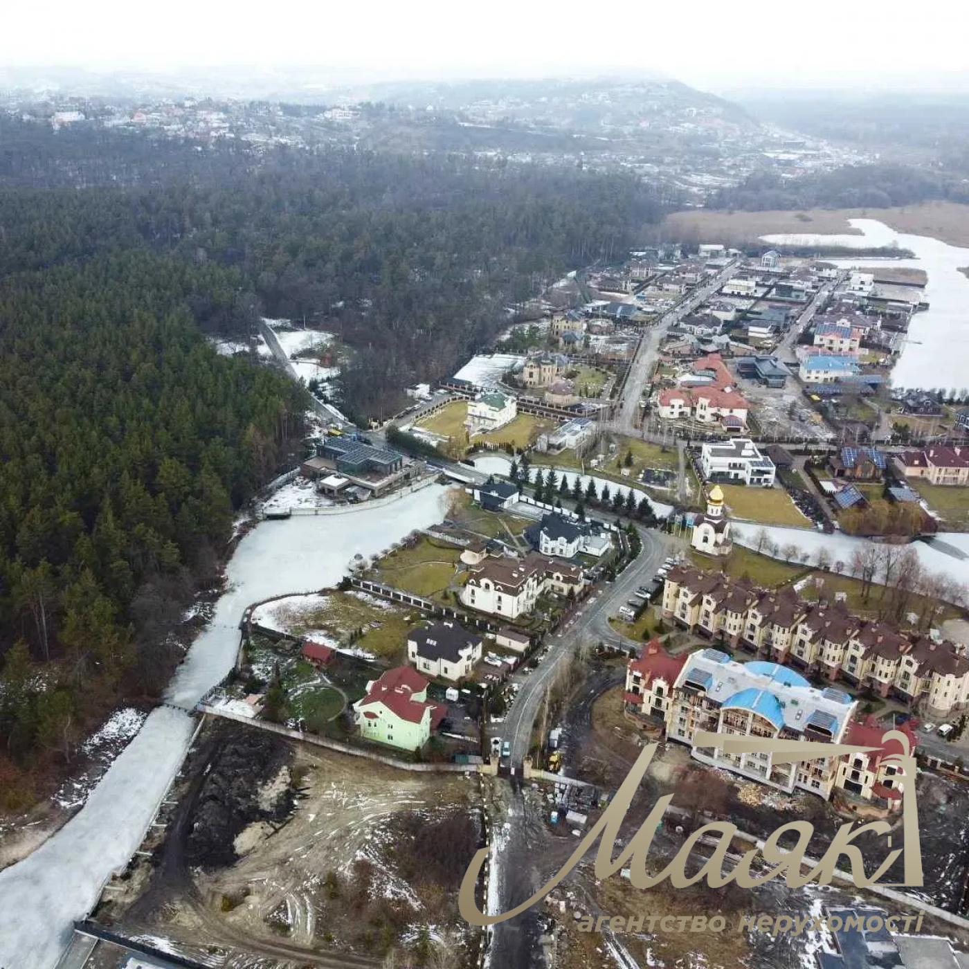 Sale of land for construction. Lesniki village. Yasny Khutor