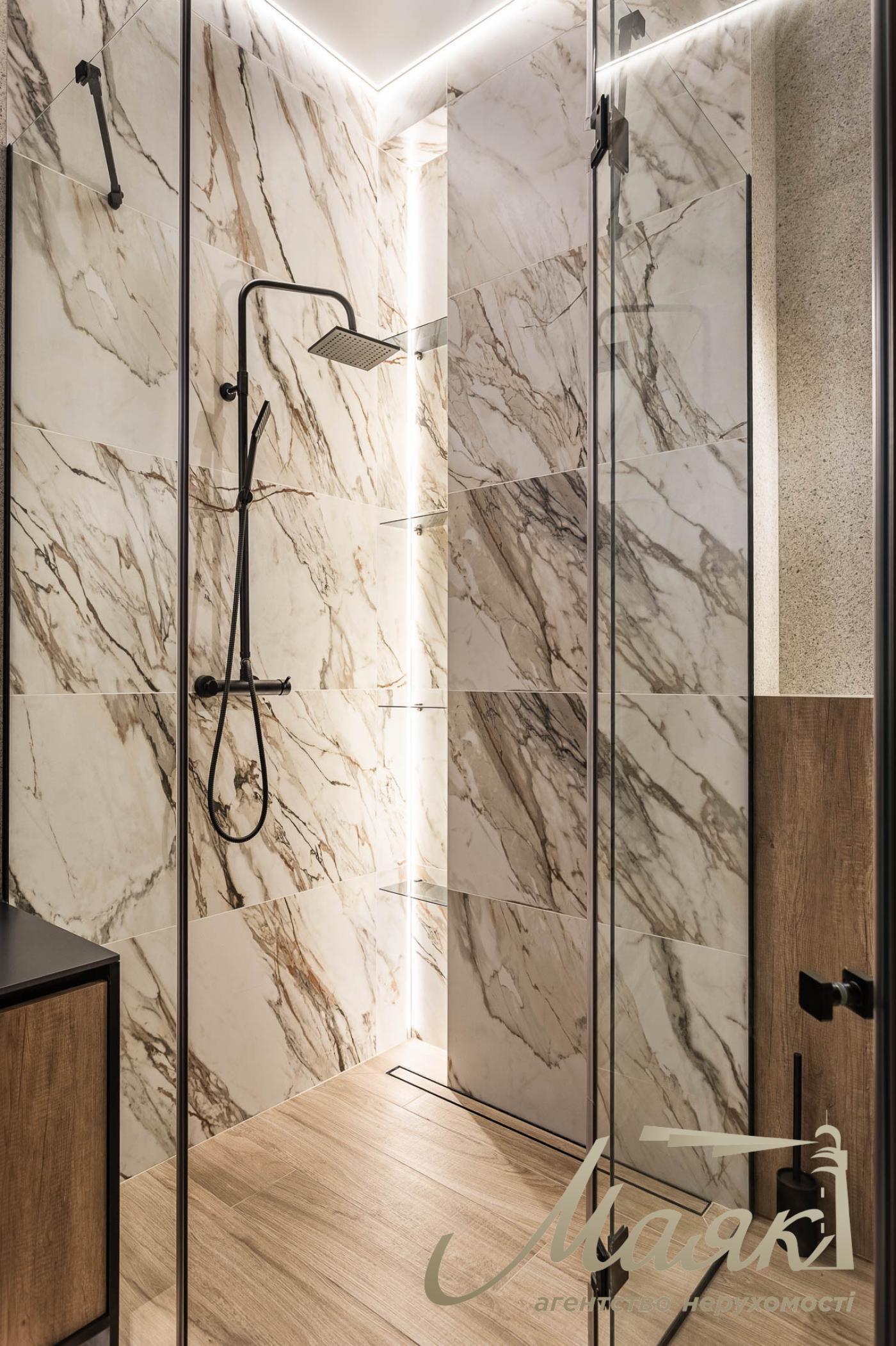 Продажа видовой 1-комнатной квартиры 65 м2 в клубном доме Hidden, ул. Садово-Ботаничная, Печерский р-н