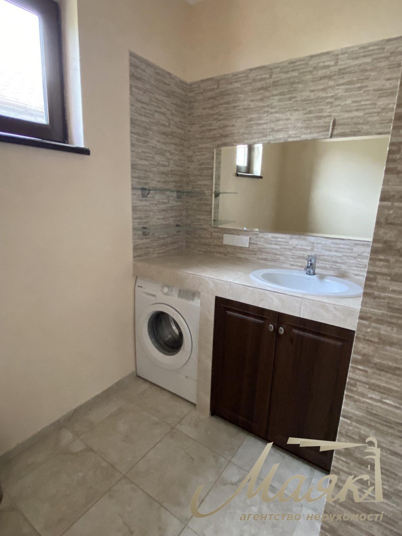 Продаж 2х-поверхового будинку 160м2 в с.Крюківщина