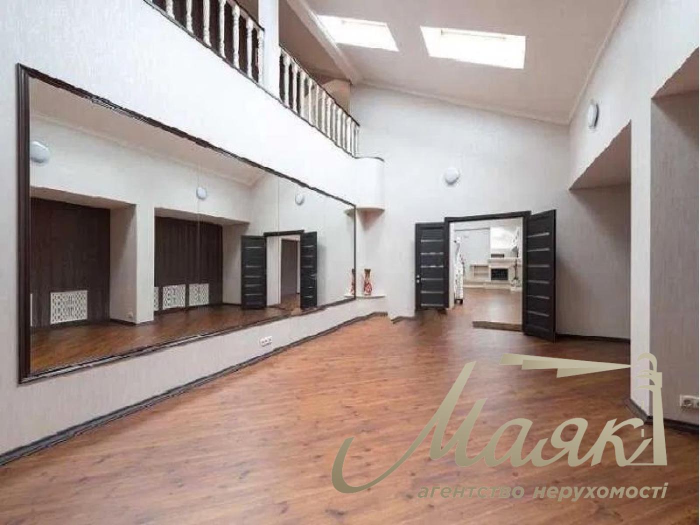 Аренда пентхауса ул. Колпака, Печерск