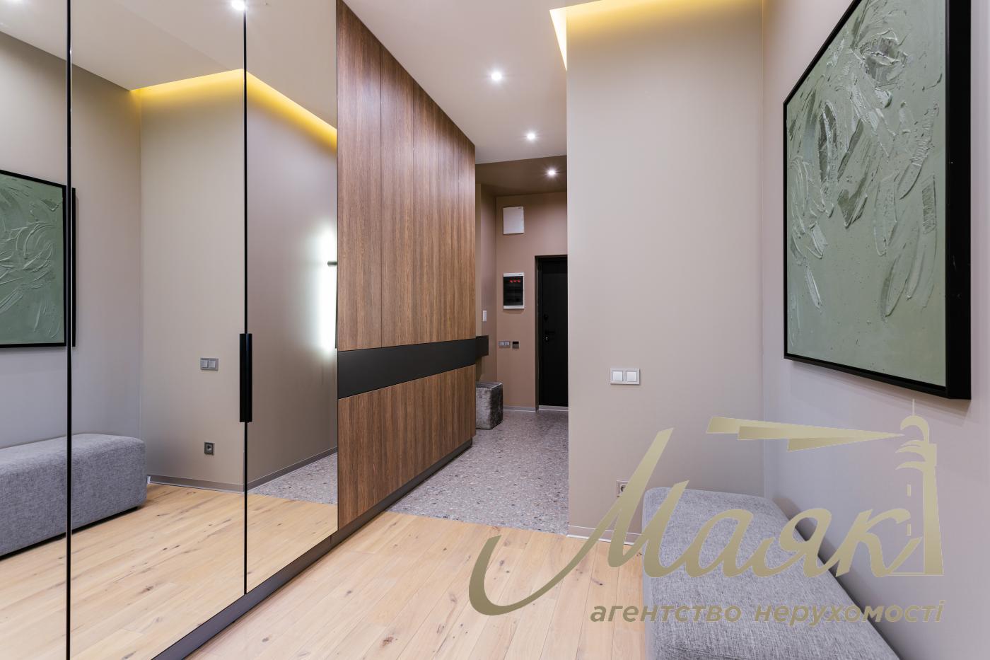 Продаж 3х-кімнатної квартири 86 м2 в ЖК "ЖК RESIDENT Concept House" Володимирська 86а, Київ