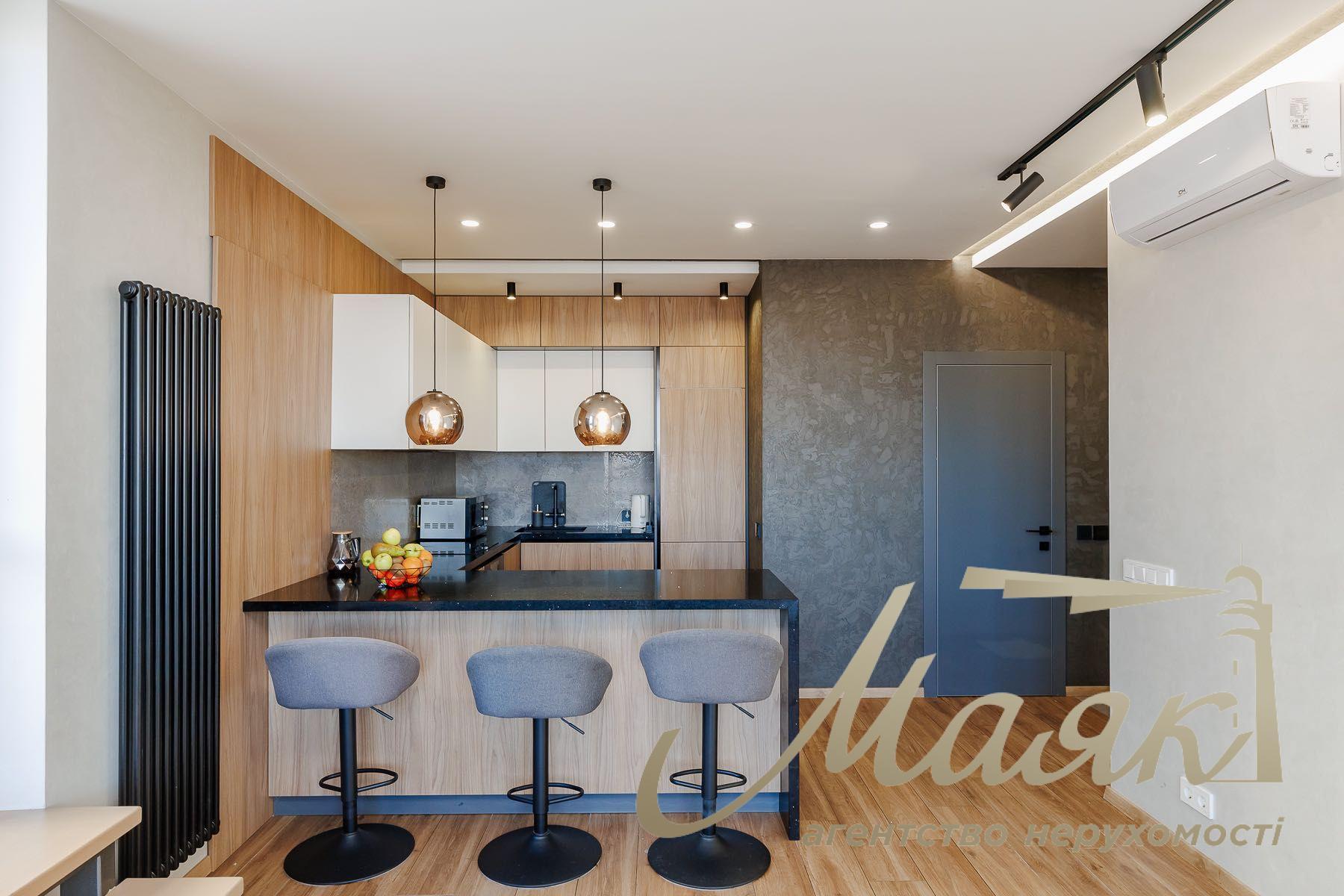 Продажа квартиры с террасой в ЖК Time, ул. Липковского