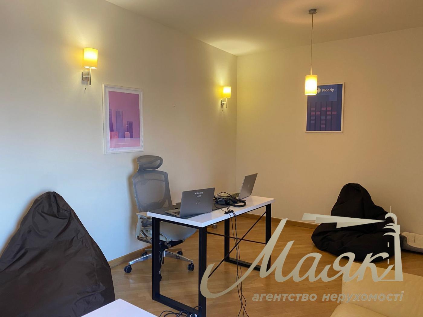 Оренда офісу 216 м2 на бульвар Тараса Шевченка, Центр