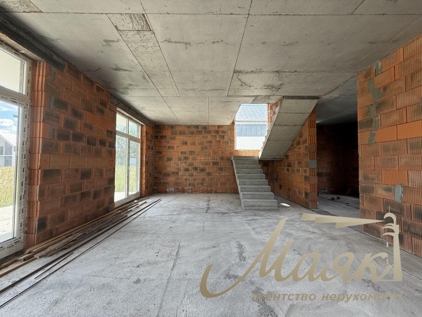 For Sale: 2-Story House (175 m²) in the village of Vyshenky, Kyiv Oblast, Boryspil District