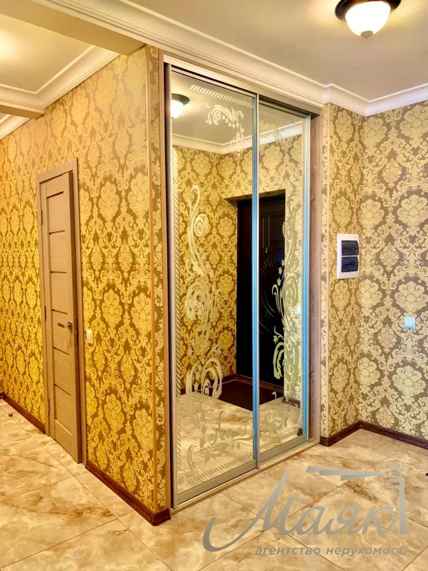Rent 3 room apartment LCD Lybid, Kazimir Malevicha str., Palace Ukraine