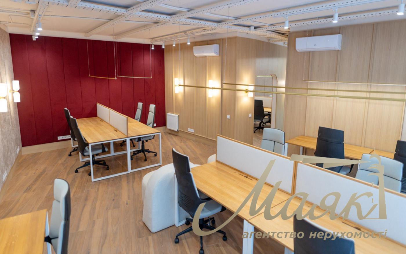 Оренда мебльованого офісу ЖК Busov Hill вул. Бусловська