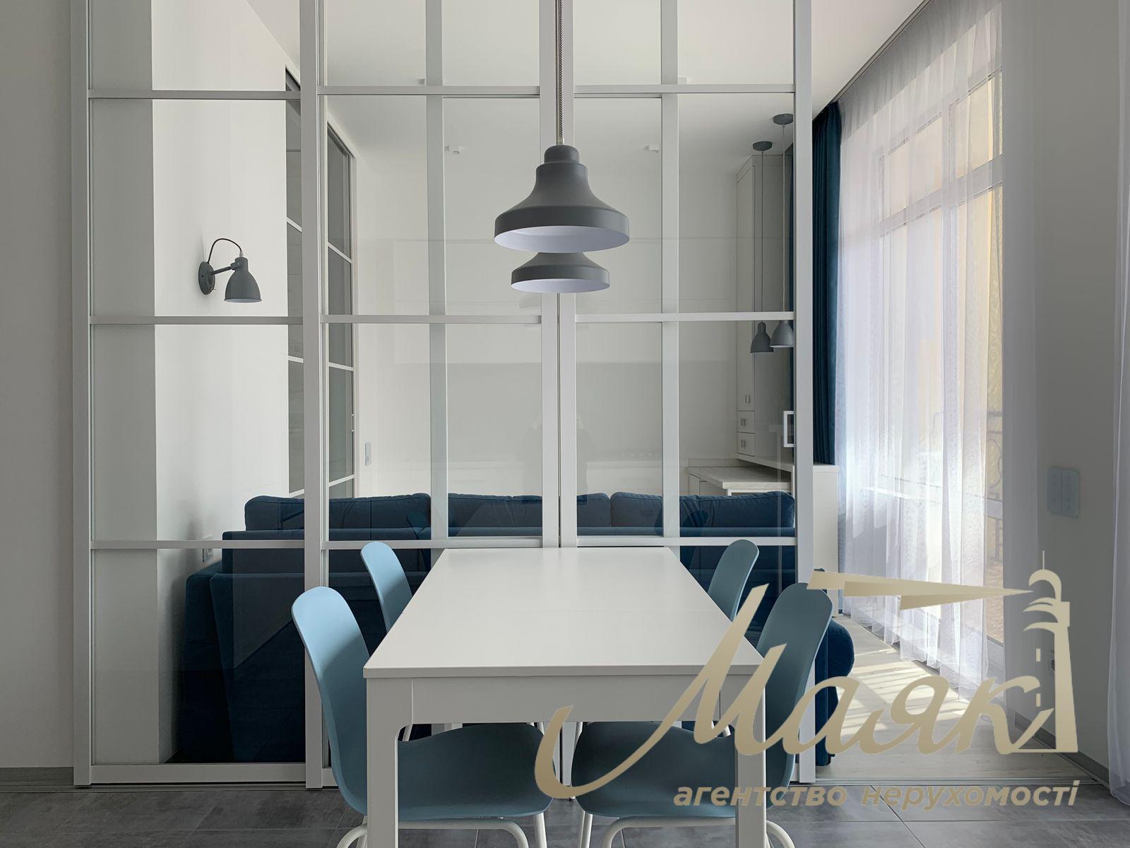 Rent of 1 room apartment in residential complex Podol Grad, Degtyarnaya st. 7, Podol