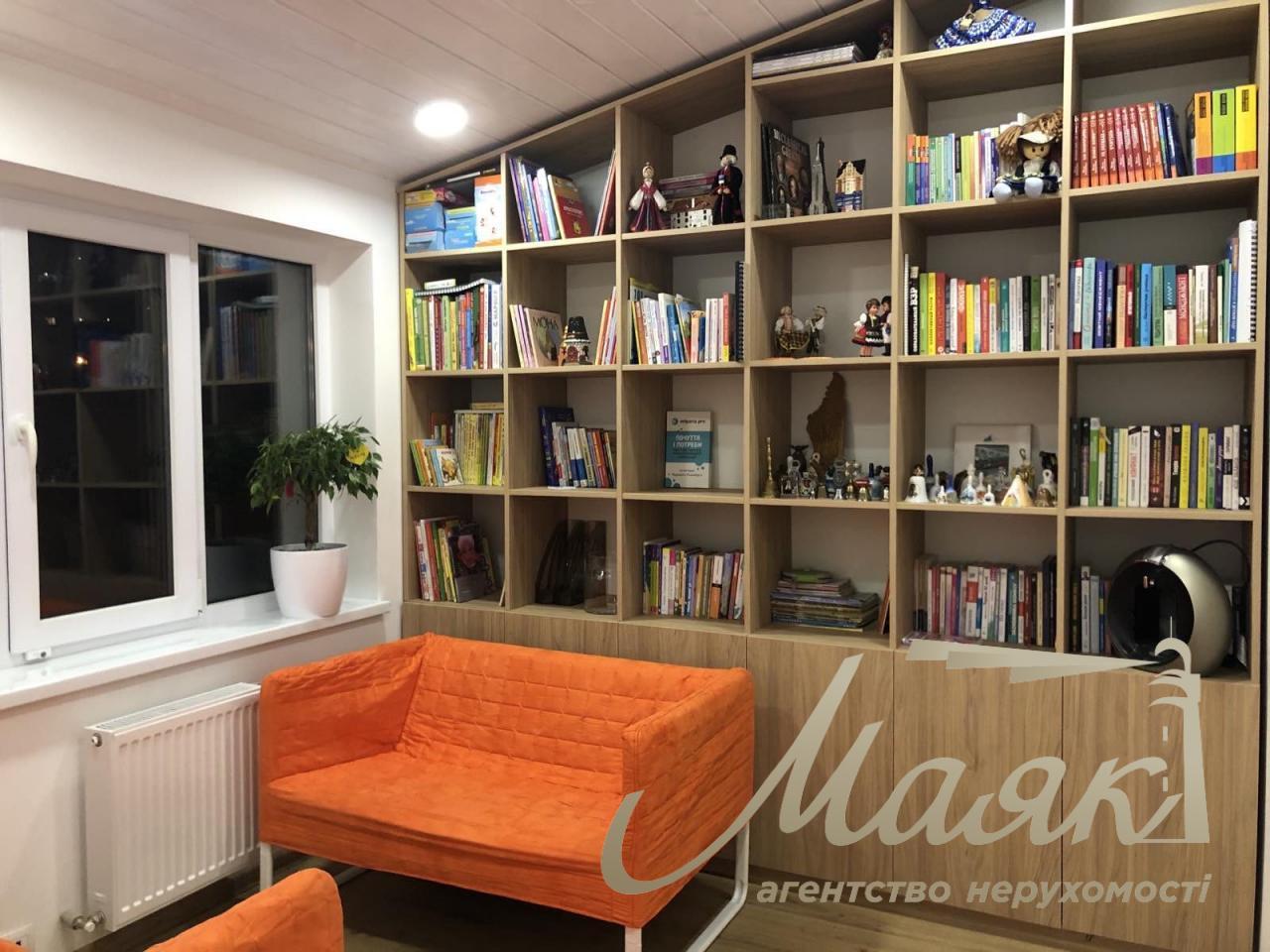 Продажа Коммерция 415м2/ ул. Караваева, Караваевы дачи, г. Киев