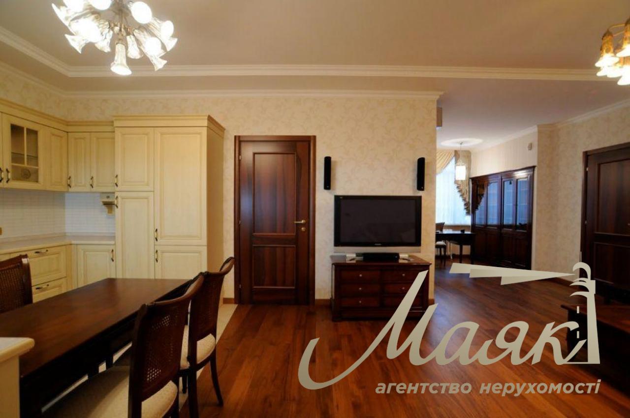 Продажа 3-к квартира ул. Антоновича, Центр, г. Киев
