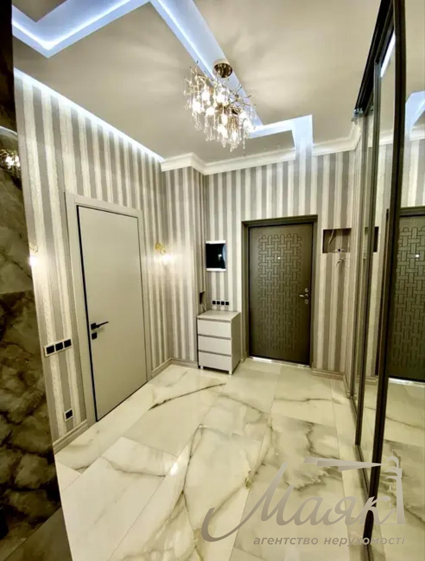 Оренда 1к квартири - студії 47 м², ЖК Французький квартал 1, вул. Саперне Поле