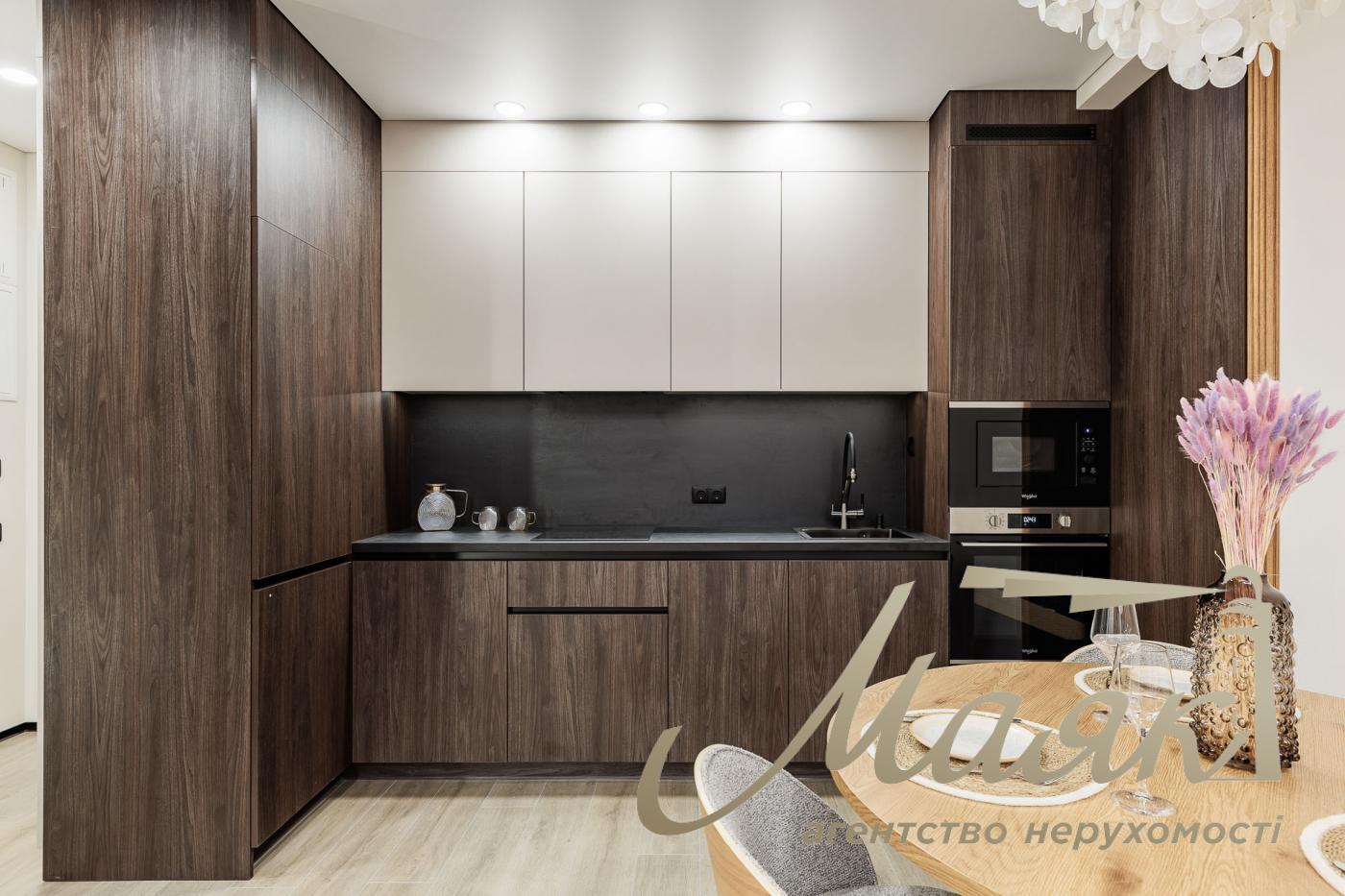 Продаж 1-к кімнатної квартири ЖК Нова Англія