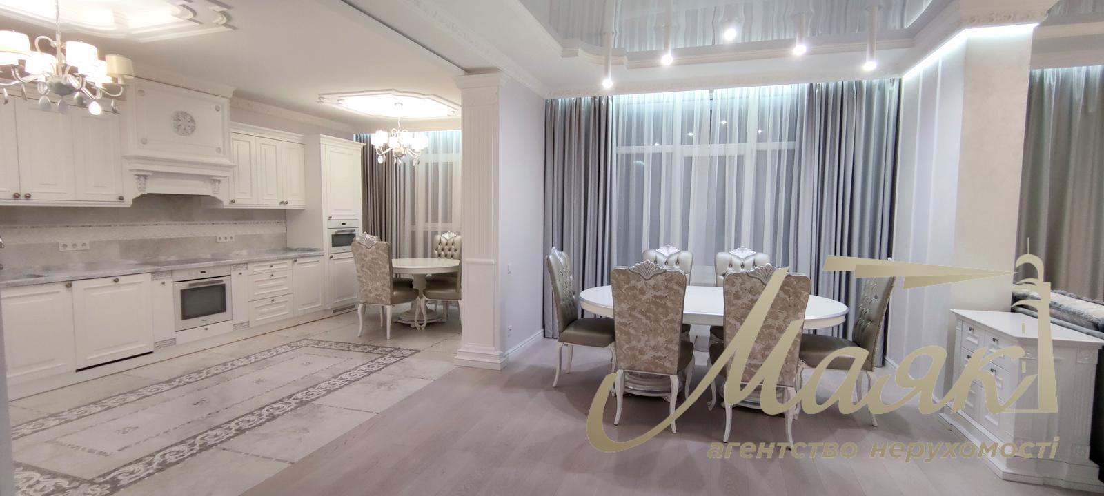 Продаж 5-кімнатної квартири 210 м² у ЖК "Новопечерські Липки" (вул. Верхогляда, колиш. Драгомирова, 11) Печерський район, Київ.