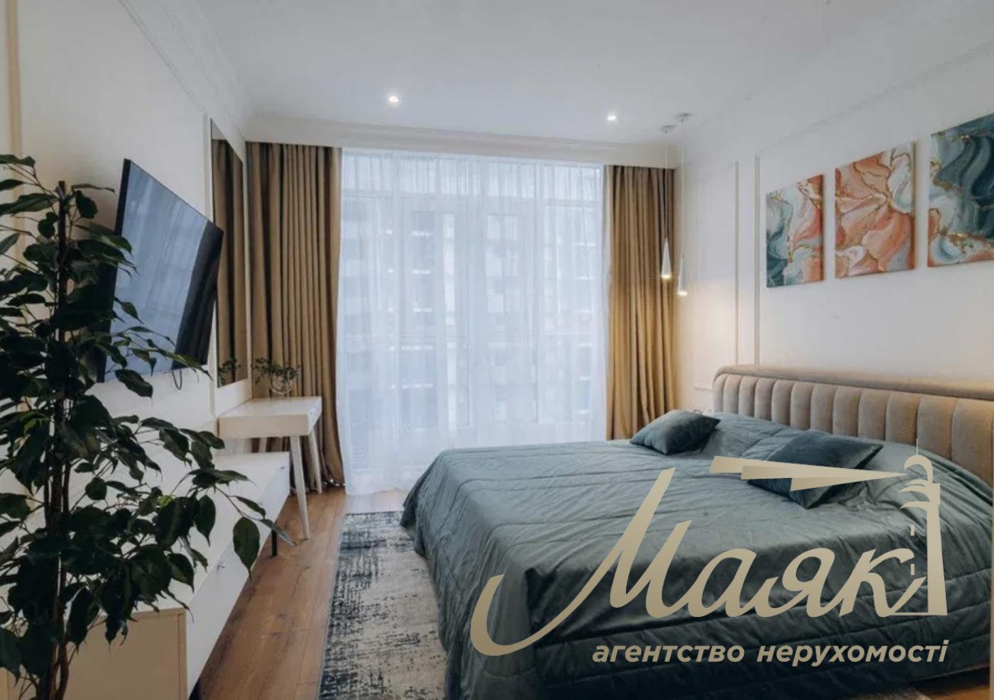 Продаж 3-кімнатної квартири 118м2 в ЖК "Новопечерські Липки", Драгомирова/Верхогляда 15Б, Печерський район