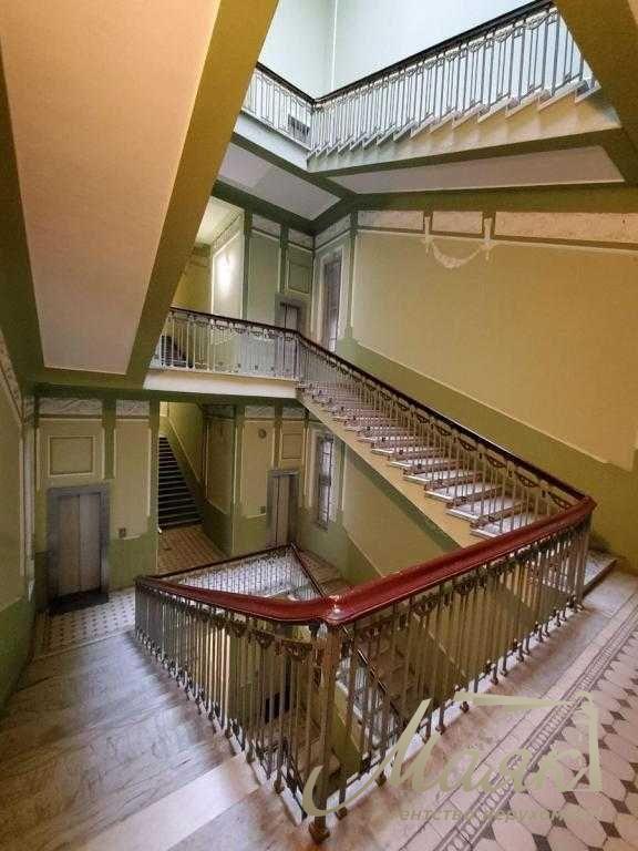 Продаж 5-кімнатної квартири, стм. Площа Українських Героїв, вул. Павла Скоропадського, 11, Центр, Київ