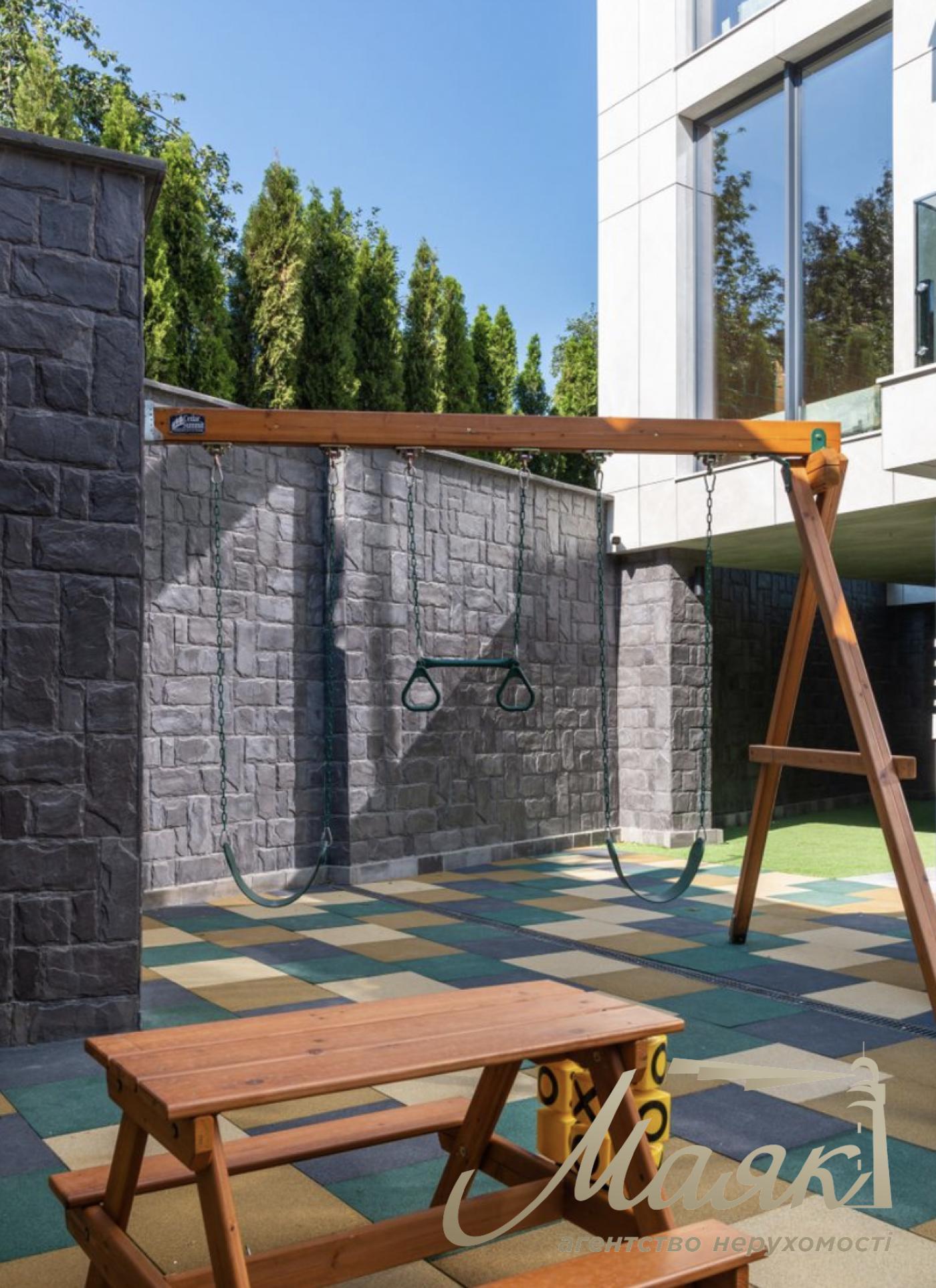 Продаж квартири 140м2 у клубному будинку Hidden, вул. Тімірязєвська, Печерський р-н