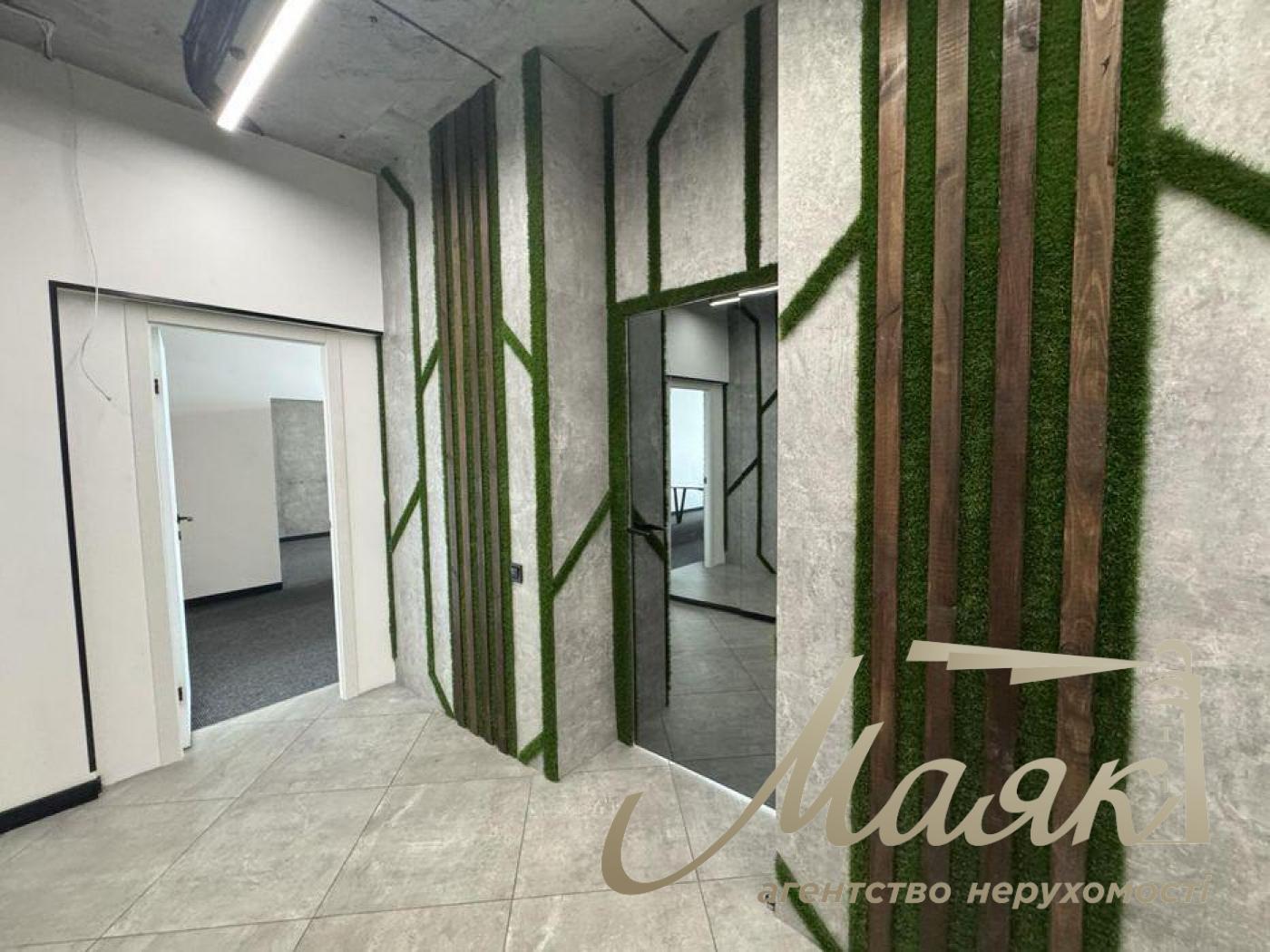 Оренда офісу 117 м.кв. Панорама на Печерську, Коновальця (Щорса)