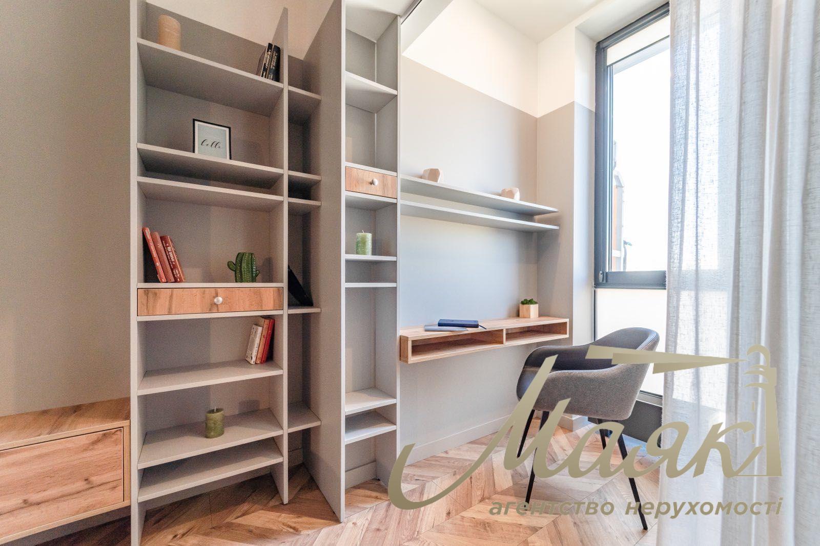 Rent 3-room apartment 105m2 LCD Chicago Central House Chicago Central House Antonovicha str. 44 , Pechersk district