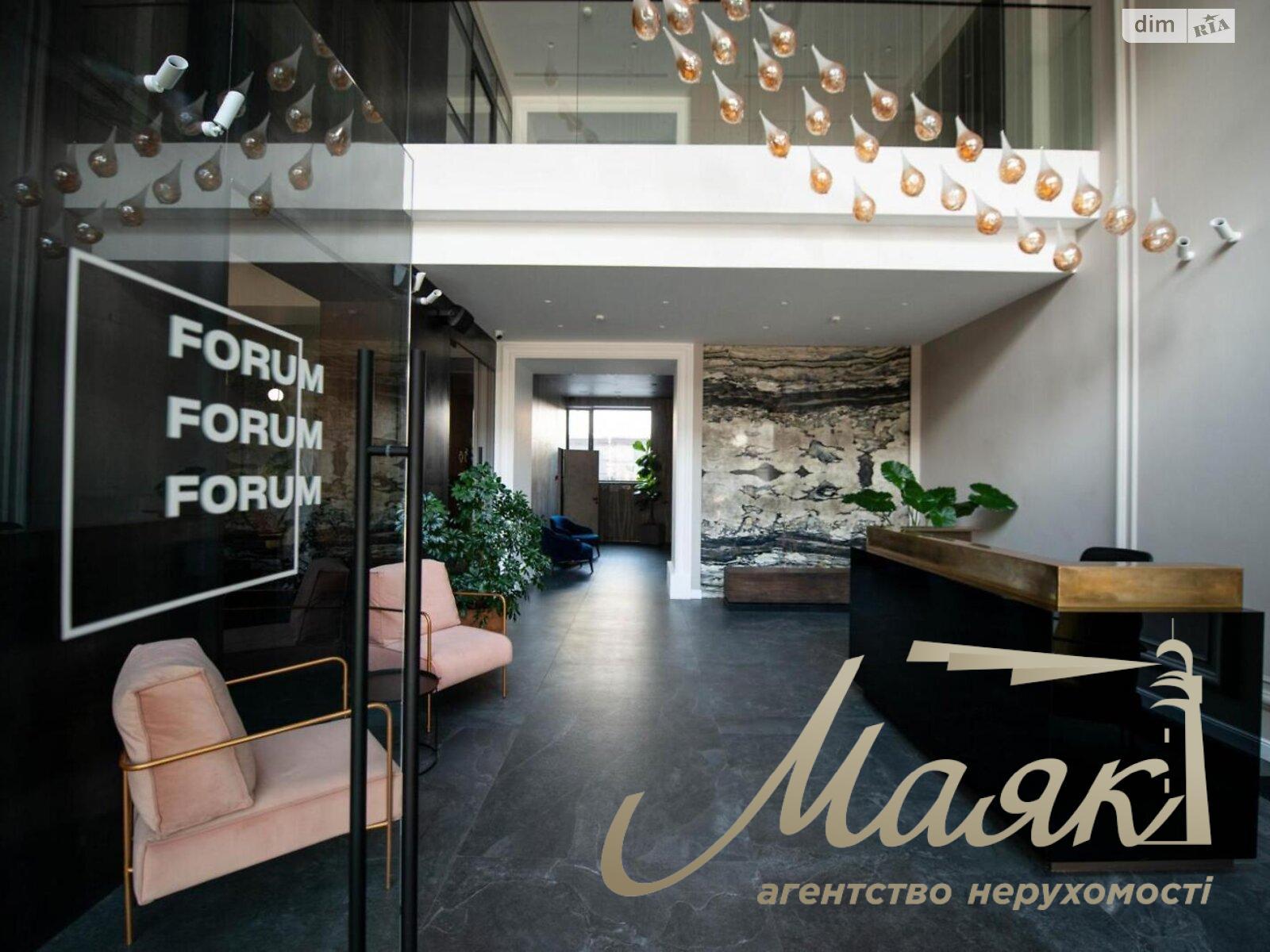 Office for rent 2109m2 on Saksaganskogo street 53/80, Center