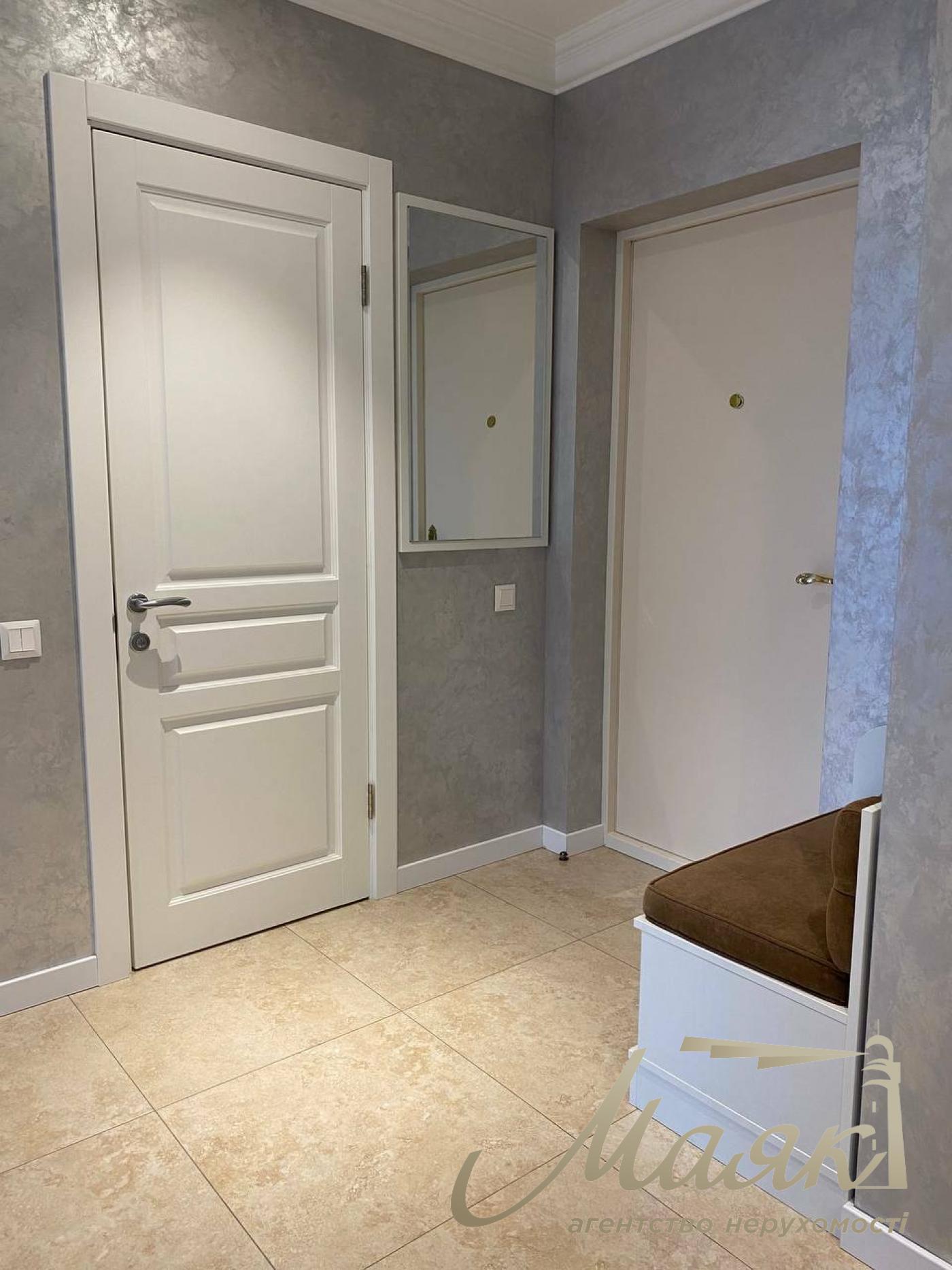 Sale of 2-room apartment in residential complex "Obolon Residences", 61 m2