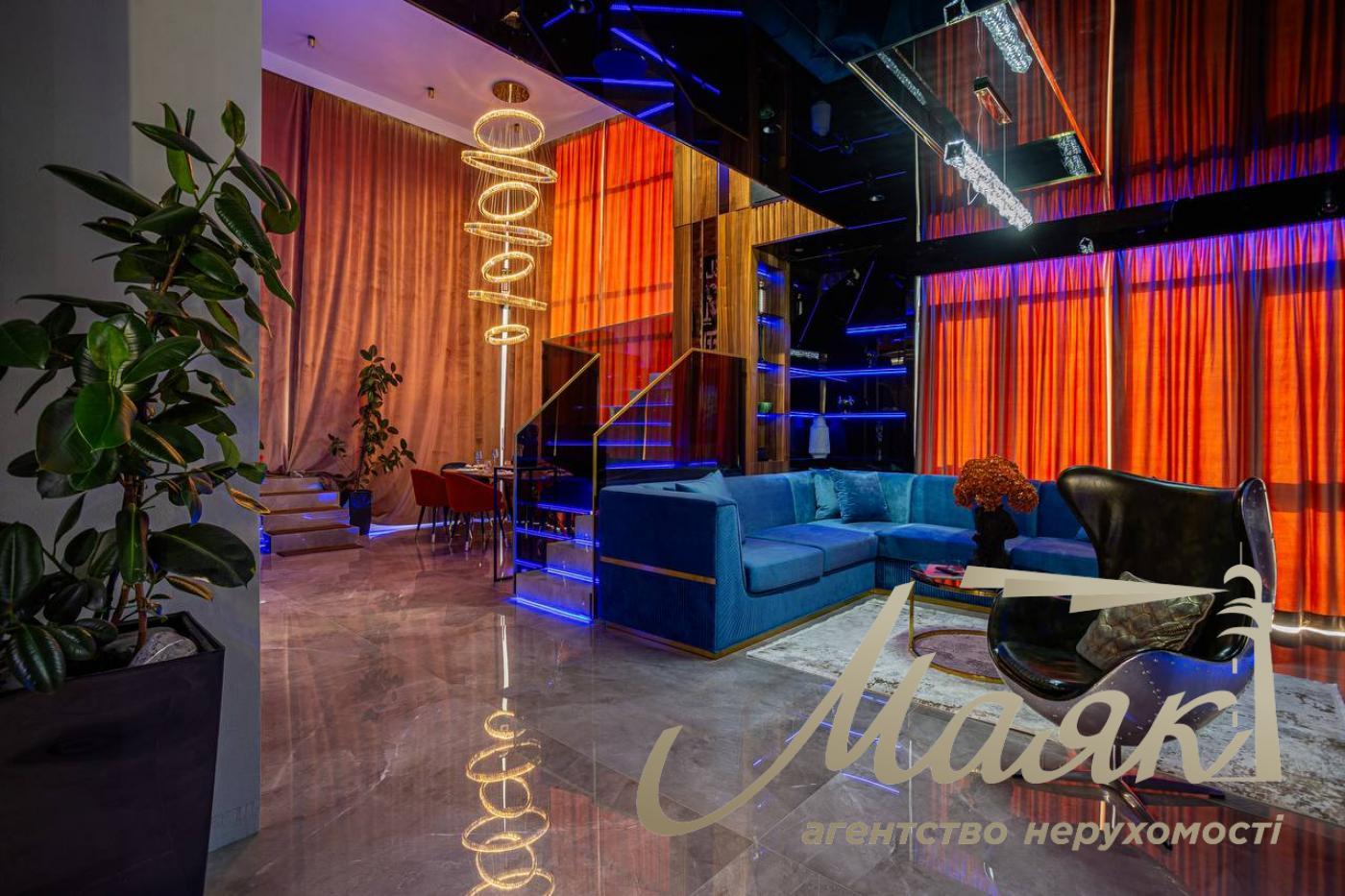 Продаж пентхауса 195 м² з терасою та дизайнерським ремонтом у ЖК Park Avenue VIP, Київ