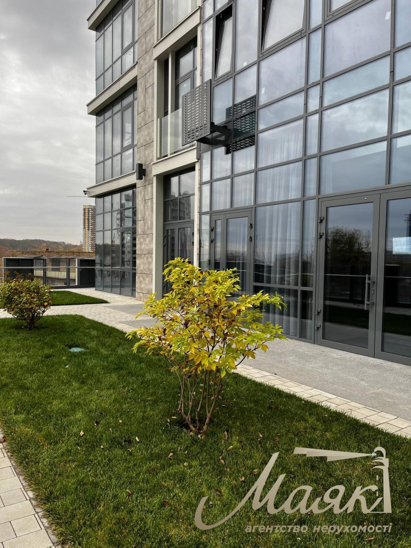 Продажа 2-комнатной квартиры 83м2 в ЖК "Новопечерские Липки", Печерск, Киев