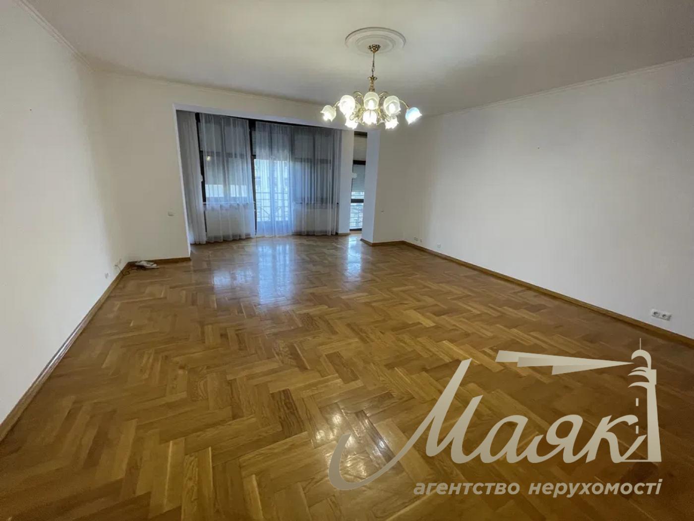 Оренда 4к квартири (217м²) по вул. Паторжинського 14, Центр