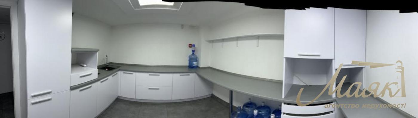 Аренда офиса 385м2,ул. Саксаганского, Голосеево, Киев