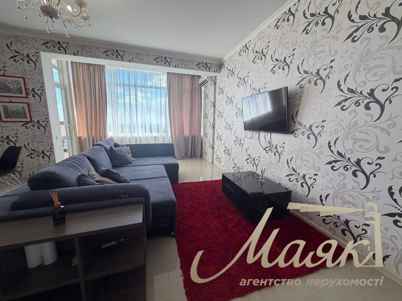 2-room apartment for rent in the Panorama residential complex in Pechersk, at 44-A Konovaltsa Street.