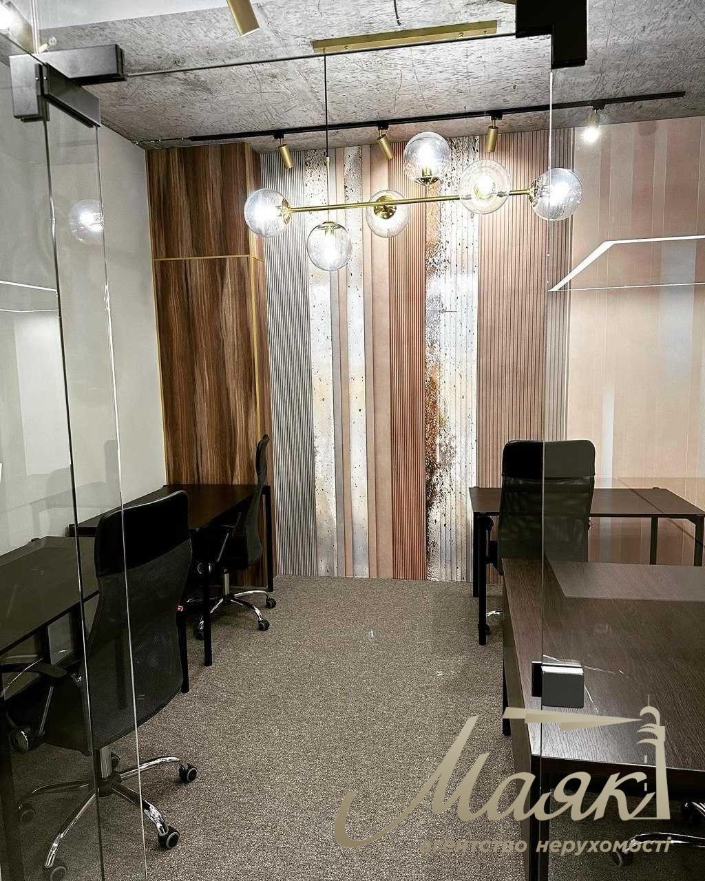 Оренда мебльованого офісу 85м2 у ЖК Chicago, вул.Антоновича 44