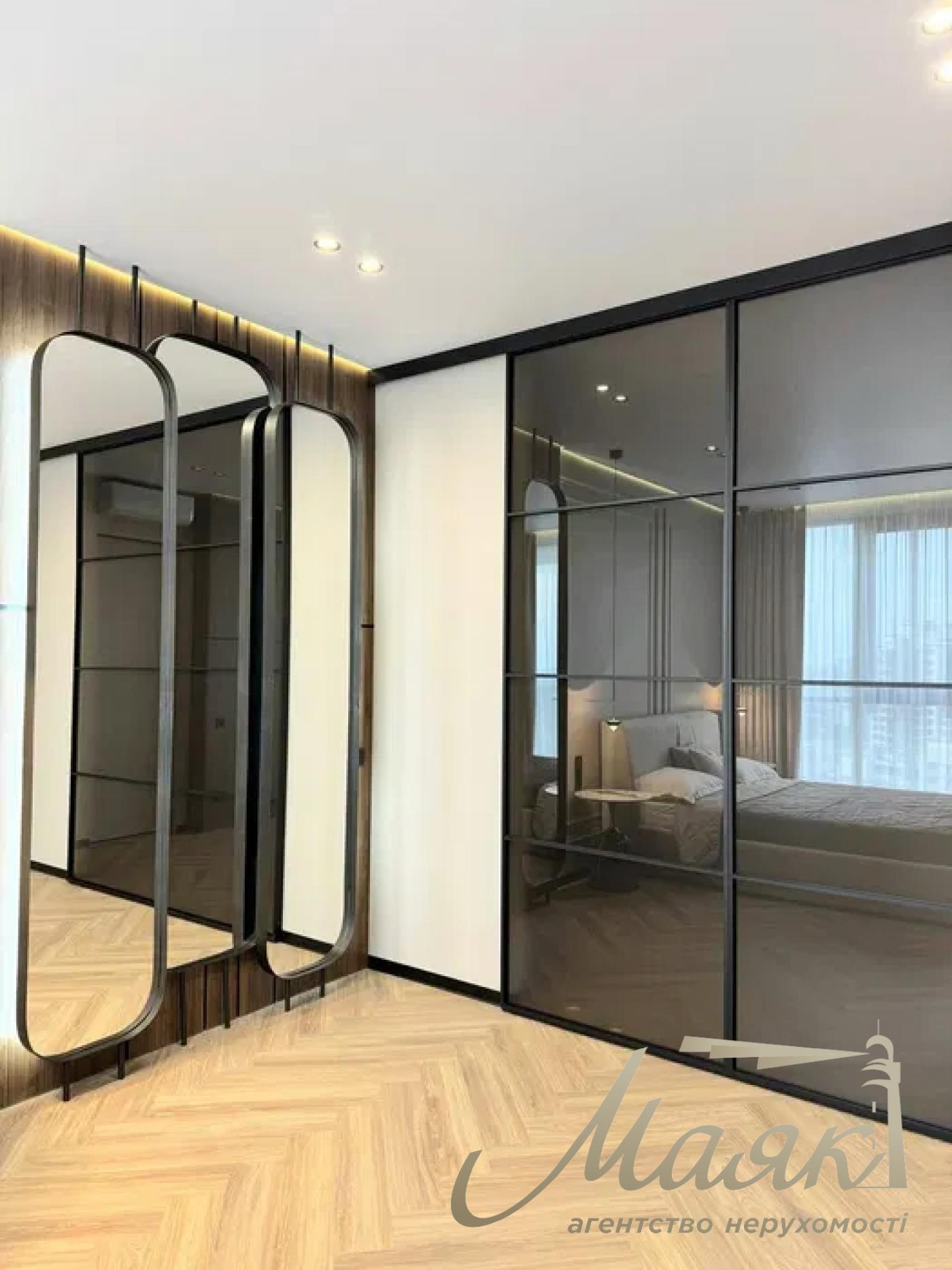 Продажа 2-комнатной квартиры 72м2 в ЖК "Delmar", Печерский, м.Зверинецкая