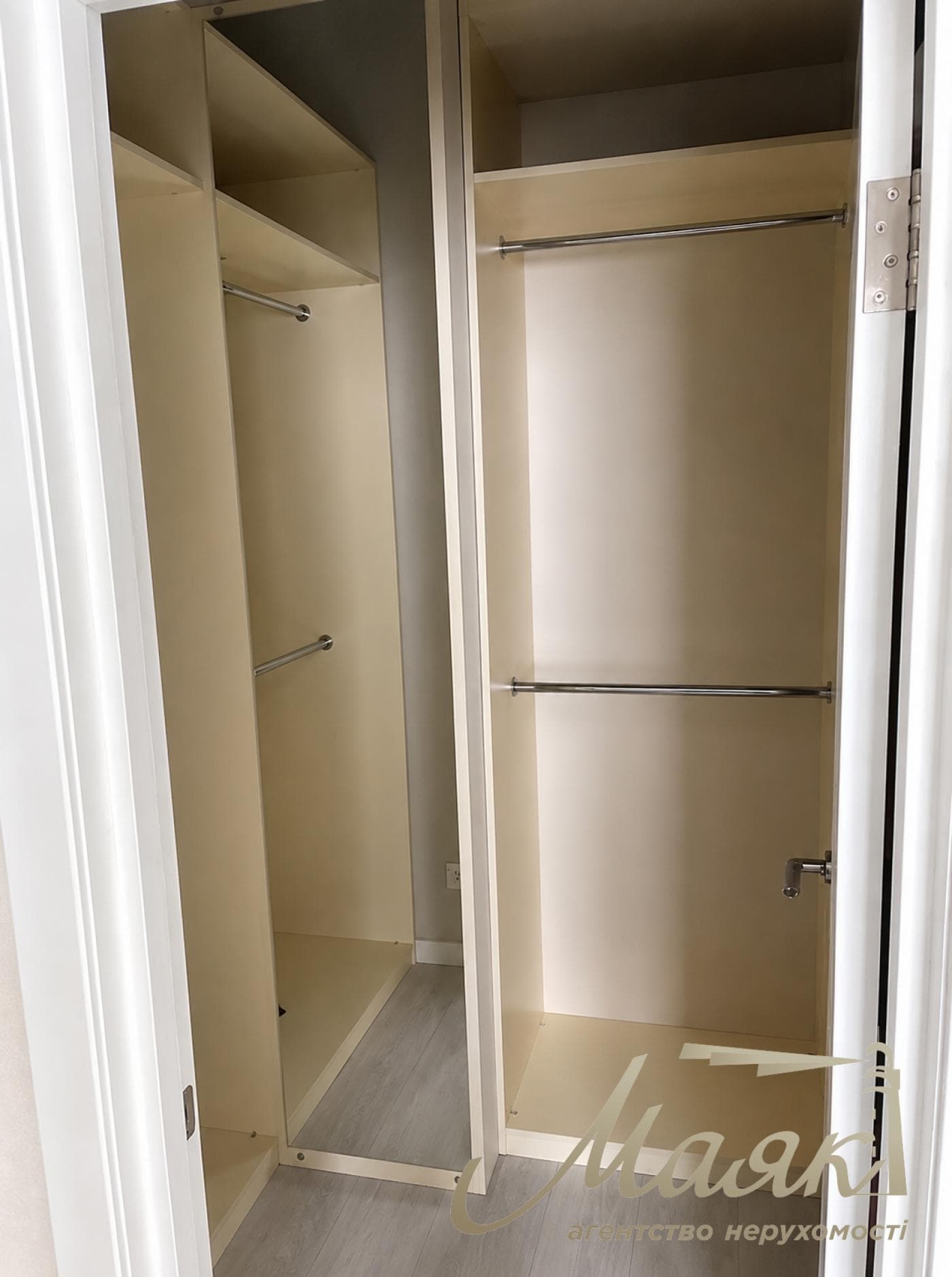 Продаж 3-кімнатної квартири в ЖК Престиж Хол, 75м², Печерський район, Київ